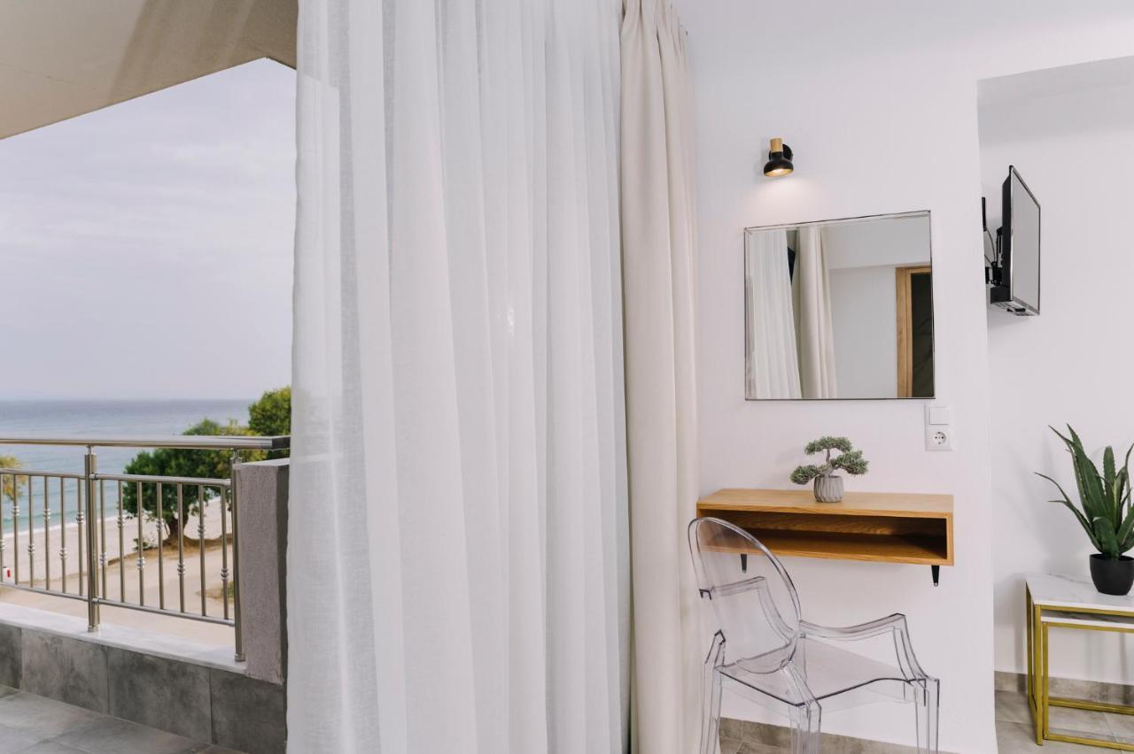يميناريا Blue Stone Luxury Suites المظهر الخارجي الصورة