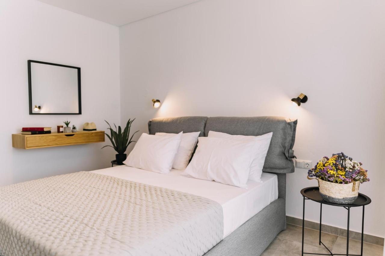 يميناريا Blue Stone Luxury Suites المظهر الخارجي الصورة