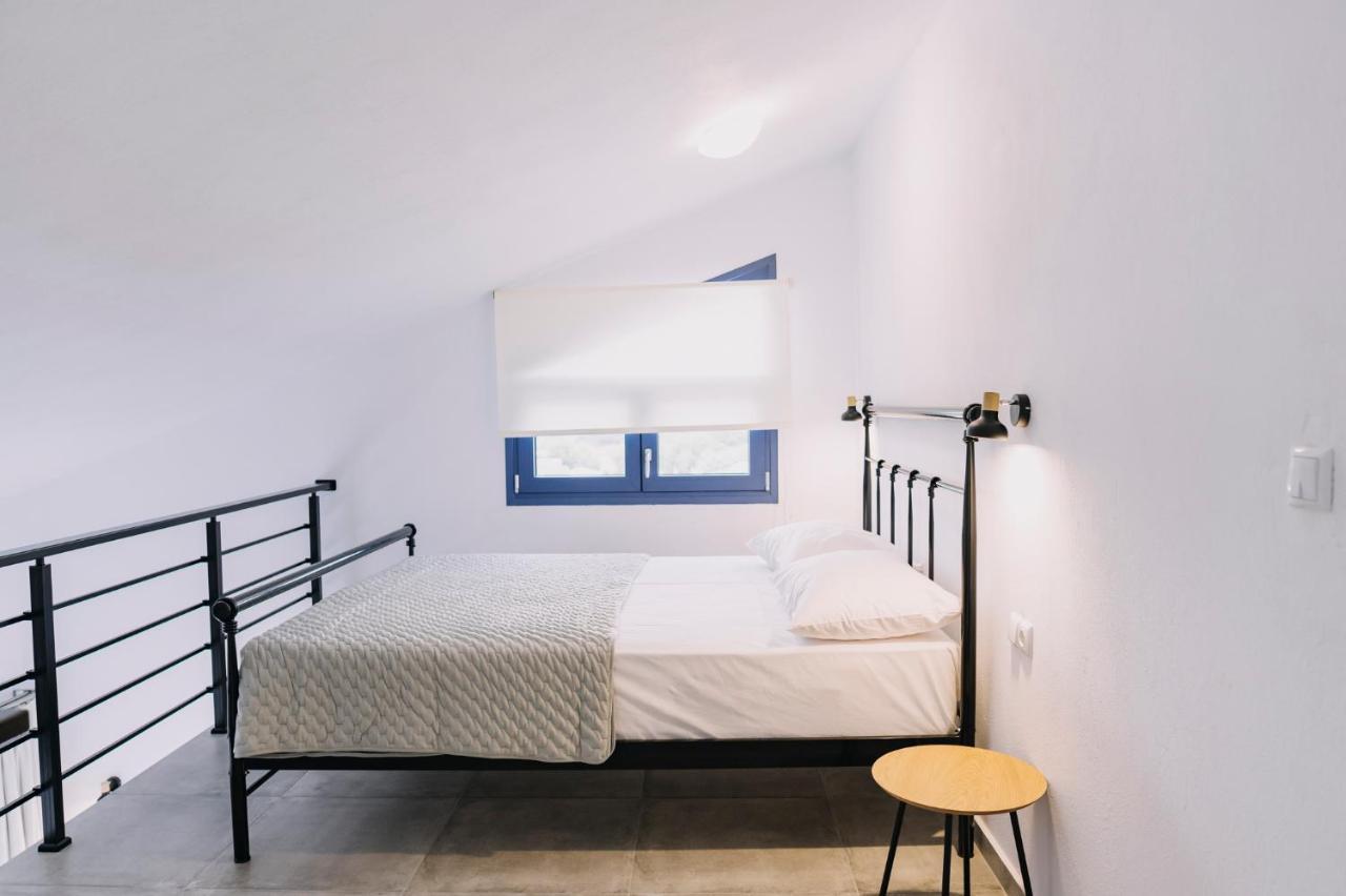 يميناريا Blue Stone Luxury Suites المظهر الخارجي الصورة