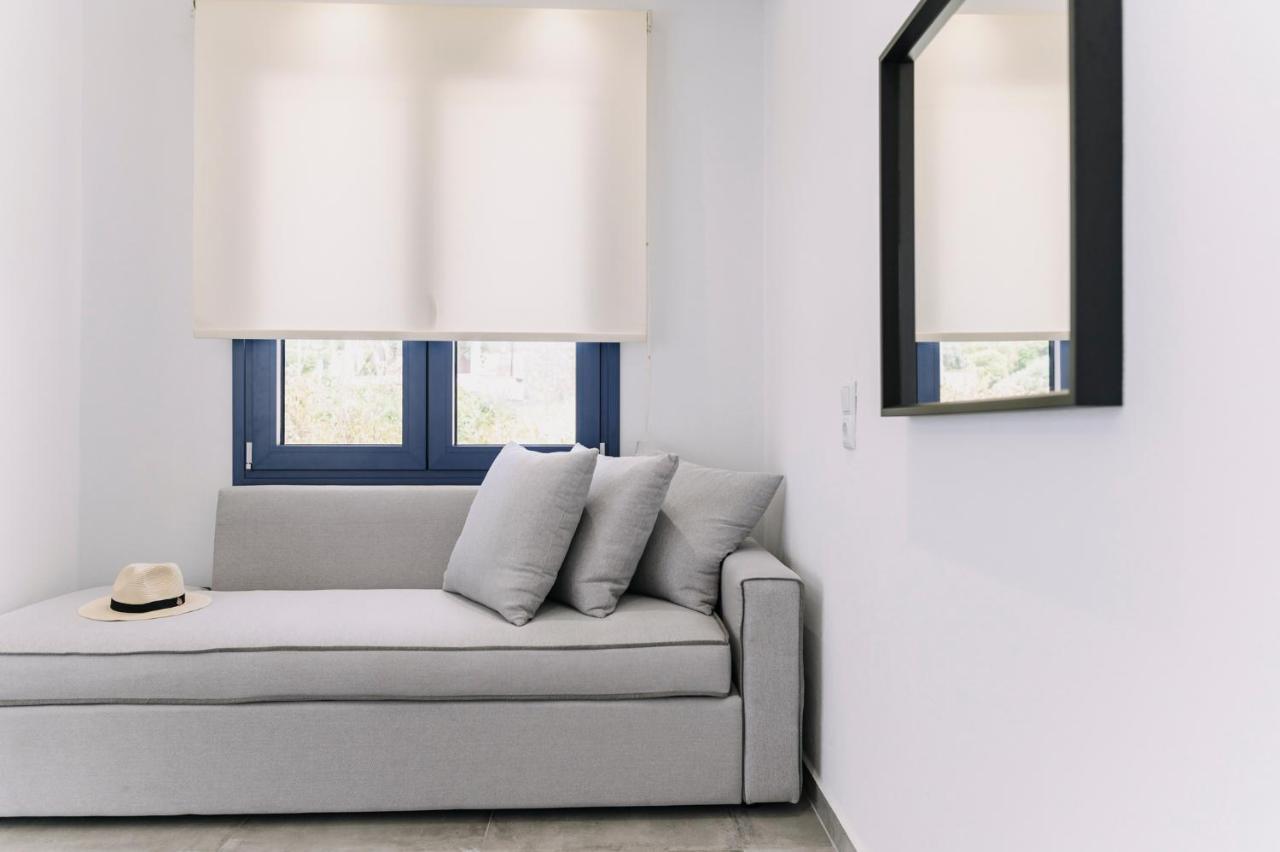 يميناريا Blue Stone Luxury Suites المظهر الخارجي الصورة
