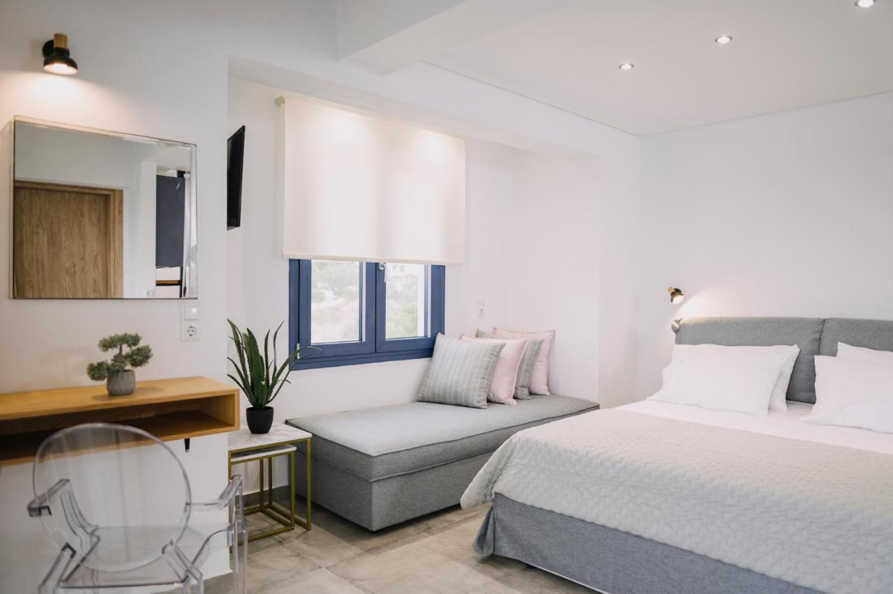 يميناريا Blue Stone Luxury Suites المظهر الخارجي الصورة